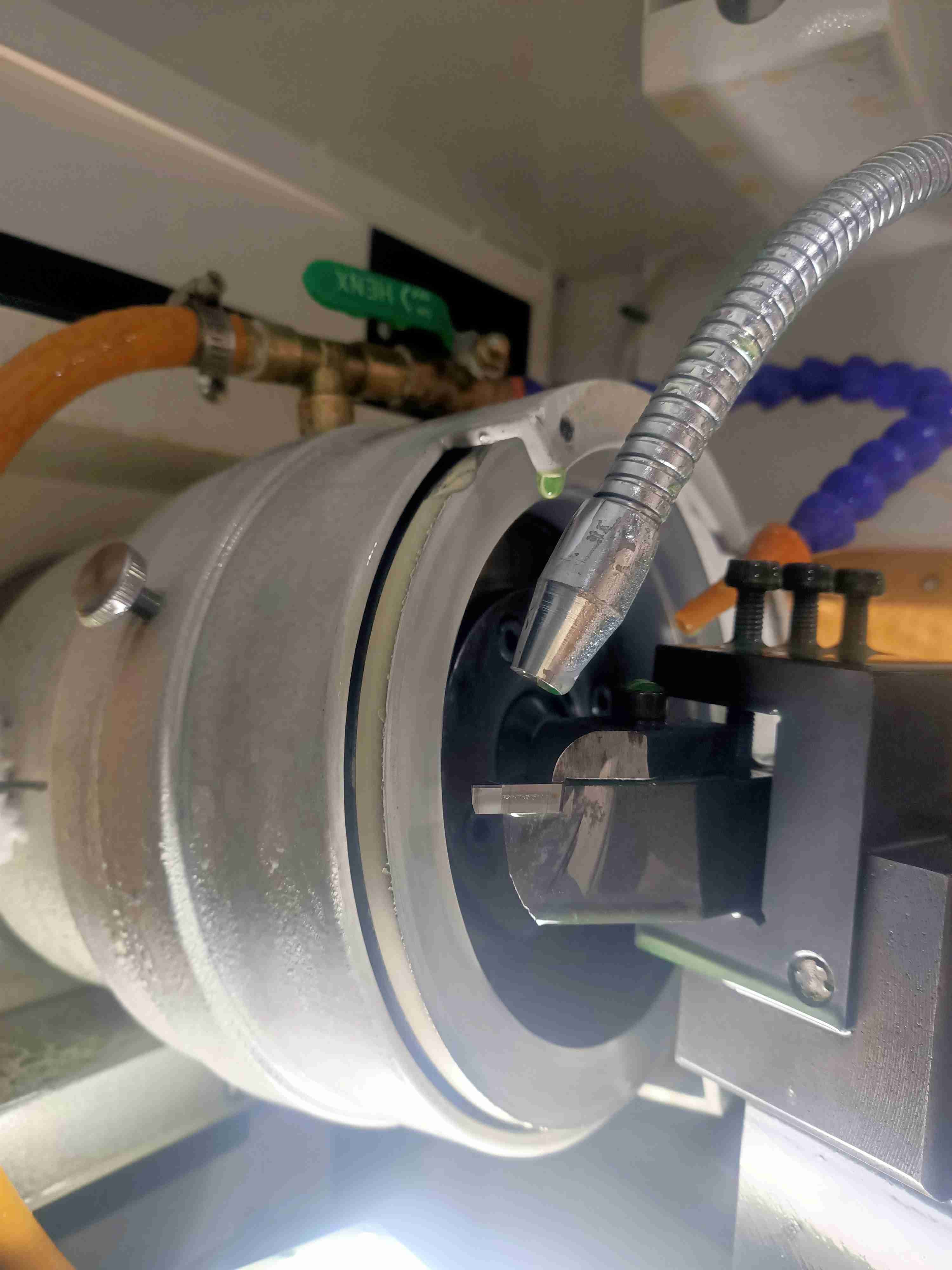Precision PCD/PCBN Grinding Machine with Adjustable Tip Radius and Spindle Speed