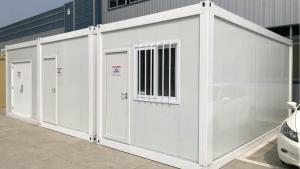 China Prefabricated Fold Out Container House Mobile Portable collapsible container homes factory