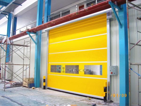 Easy Installation Industrial Rapid Door Customizable Color Aluminum Alloy