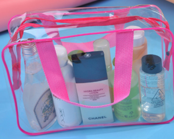 Transparent Cosmetic Promotional PVC Bags , OEM PVC Zipper Bag For Cosmetic Set