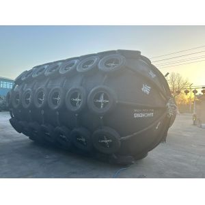 Pneumatic Marine Fenders 3.3x6.5m Natural Rubber Yokohama Design
