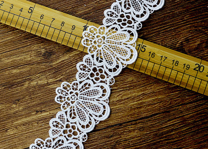 Azo Free DTM Guipure Embroidered Dress Lace Trim Ribbon With High Color Fastness