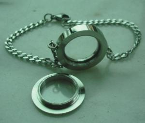 China New DIY 316L Stainless Steel Round Shape Floating Glass Locket Bangle Bracelet LPB06 factory