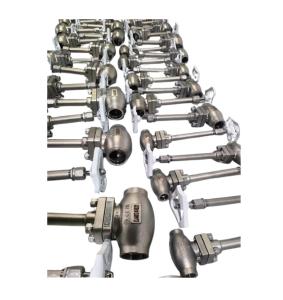 China PN50 Cryogenic Globe Valve -196~+80 ℃ For LNG LOX LIN LAR LCO2 Tank Liquid Gases factory