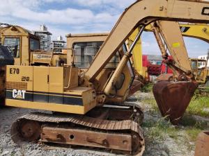 China 7 Ton Mini Crawler Excavator, Preowned Caterpillar E70 Mini Track Excavator for Sale factory