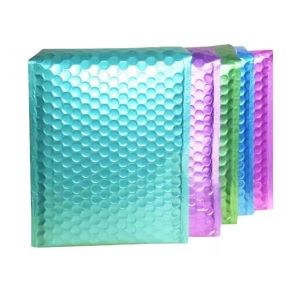 China Shipping Packaging Holographic Bubble Envelope Mailing Bags Metallic Poly Holographic Bubble Mailers on sale