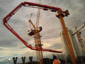 China Static Concrete Placing Boom / High Wear Resistance boom tube and bend factory