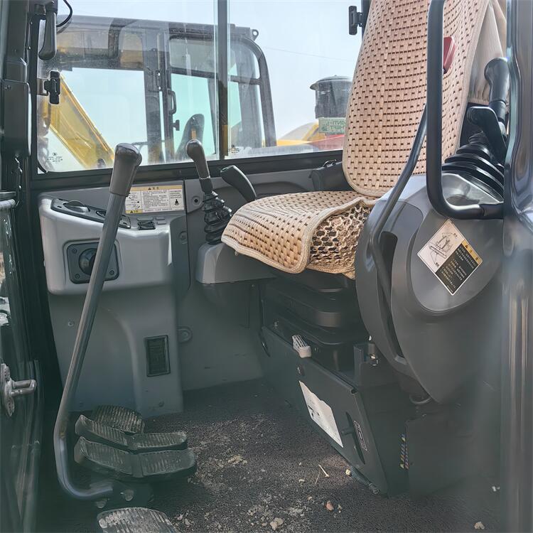 2018 Japan Made Mini 8 Tons Crawler Used Excavator Kubota KX183-3 KX183 in Shanghai
