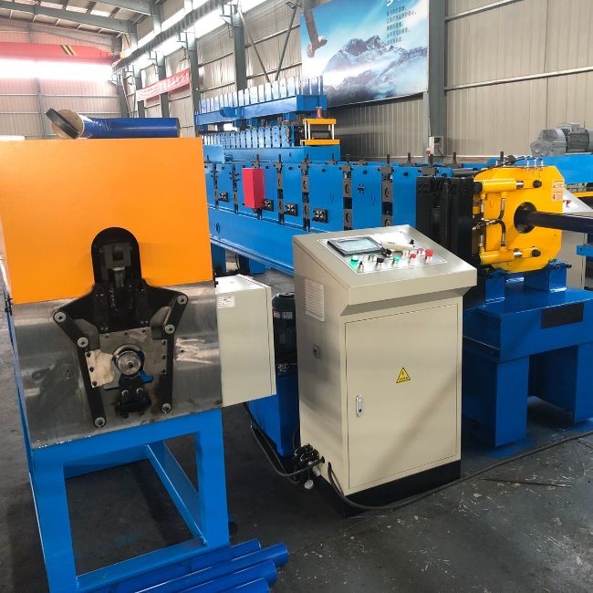 Steel Round Downspout Machine , PLC Control Roll Forming Gutter Machine 7.5KW