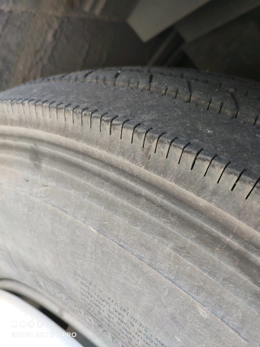Kinglong 55 Seats Leaf Spring Suspension XMQ6126 Used Shuttle City Passager Coach Bus For Sale