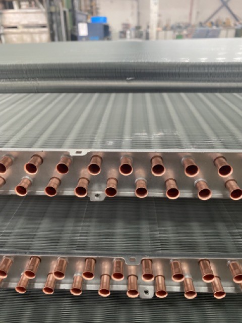 Aluminum Micro Channel Condenser Corrosion-Resistant Fin Material 6815 Fin Width 29mm