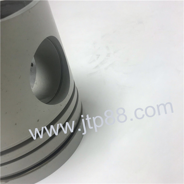 Mitsubishi Diesel Engine Piston 8M20 For Truck / Bus OEM ME602861