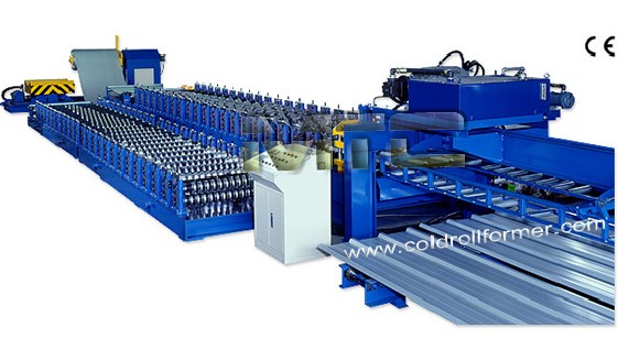 China Trapezoidal Roofing Sheet Roll Forming Machine factory
