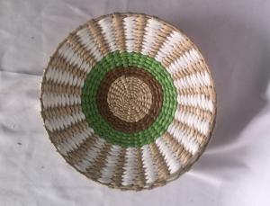 China 2021 new design High quality Wholesale seagrass wicker wall baskets wall plates hanging decor items factory
