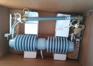 China 20m Distance Control Fuse Cutout With Porcelain Insulation factory