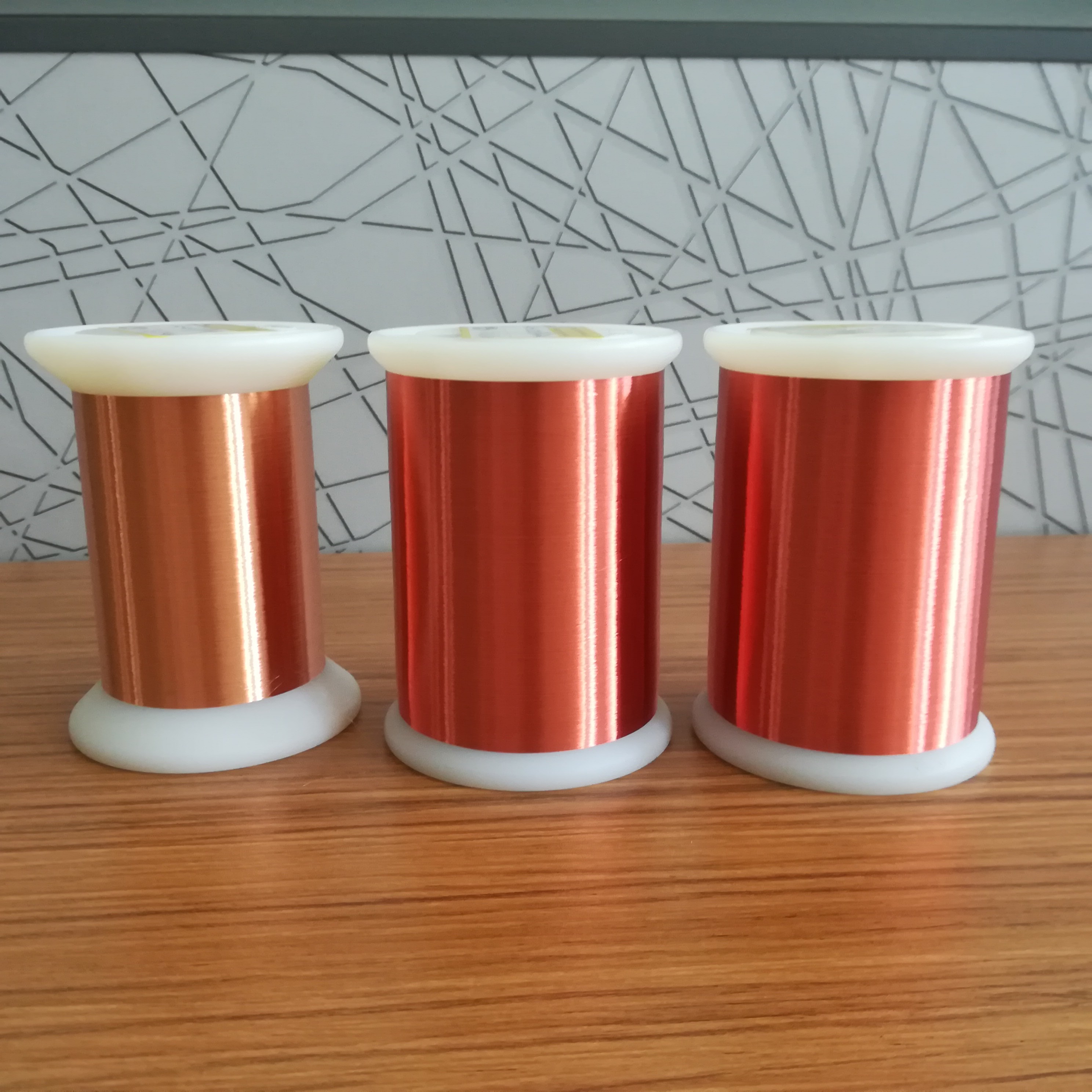Thin Round 0.012-0.08mm Ultra Thin Enameled Copper Wire Solid Conductor Type