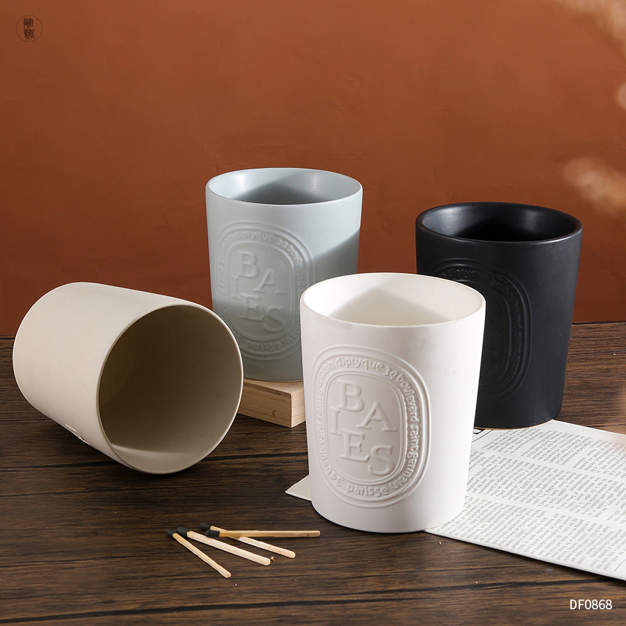 Matte Embossed Empty Ceramic Candle Jar Multi Colored With Wooden Lids