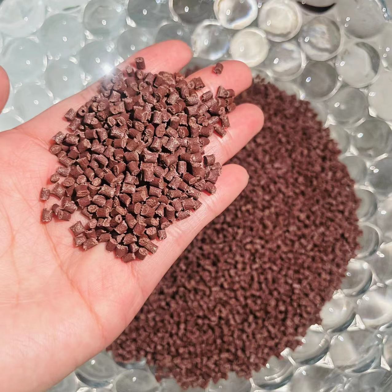 Glass Fiber Reinforced Plastic PA66 Nylon Granules Polyamide Pellets GF 25 Compound