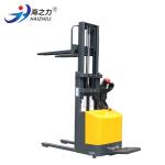 Well Operated Electric Pallet Stacker Battery Powered With Reliable Braking