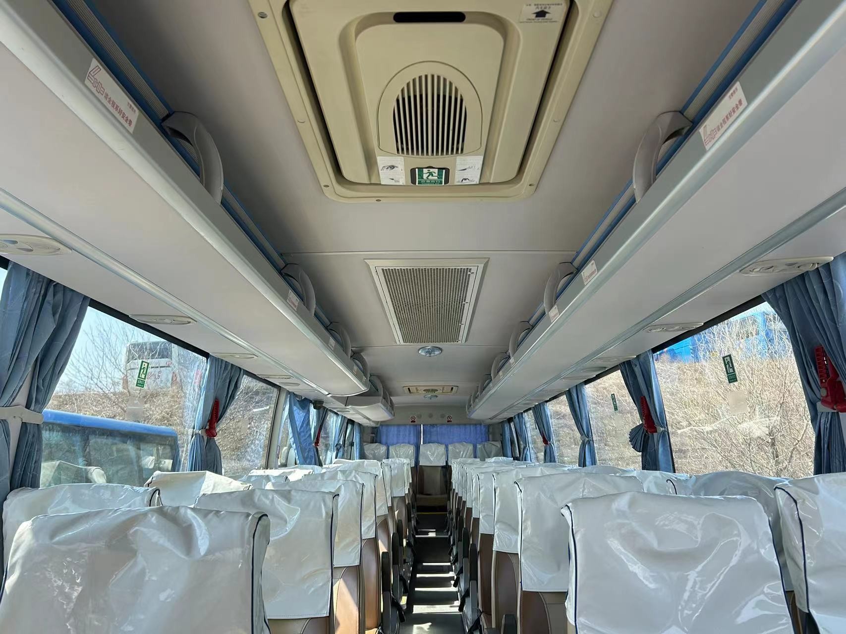 Used Coach Bus 2016 Year Second Hand Yutong Bus ZK6120 Left ＆ Right Hand Drive 55 Seats