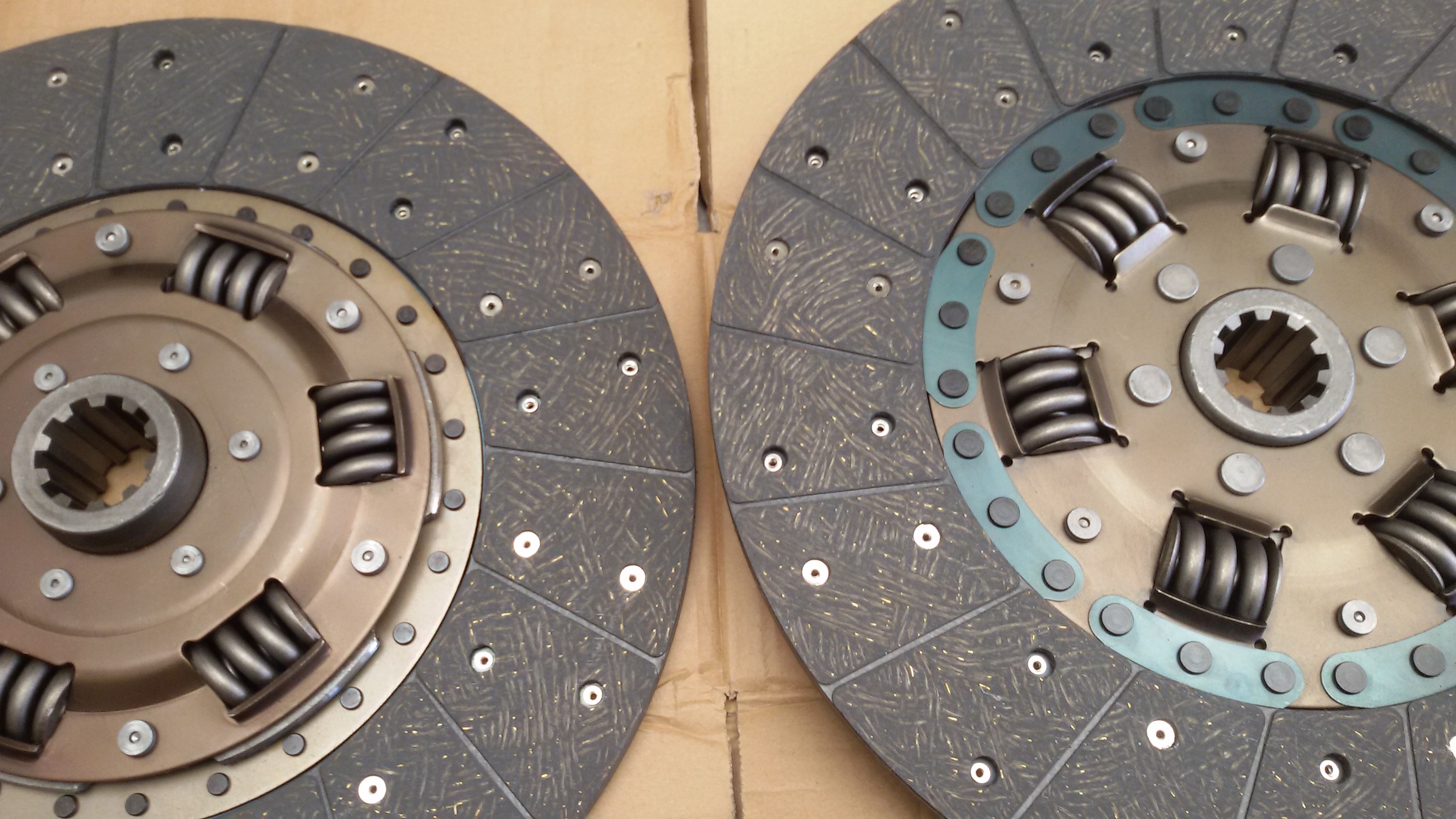 CLUTCH PLATE SUITABLE FOR BEDFORD