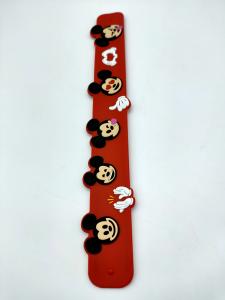 China Soft Adjustable Silicone Wristbands , OEM Colored Rubber Wristbands factory