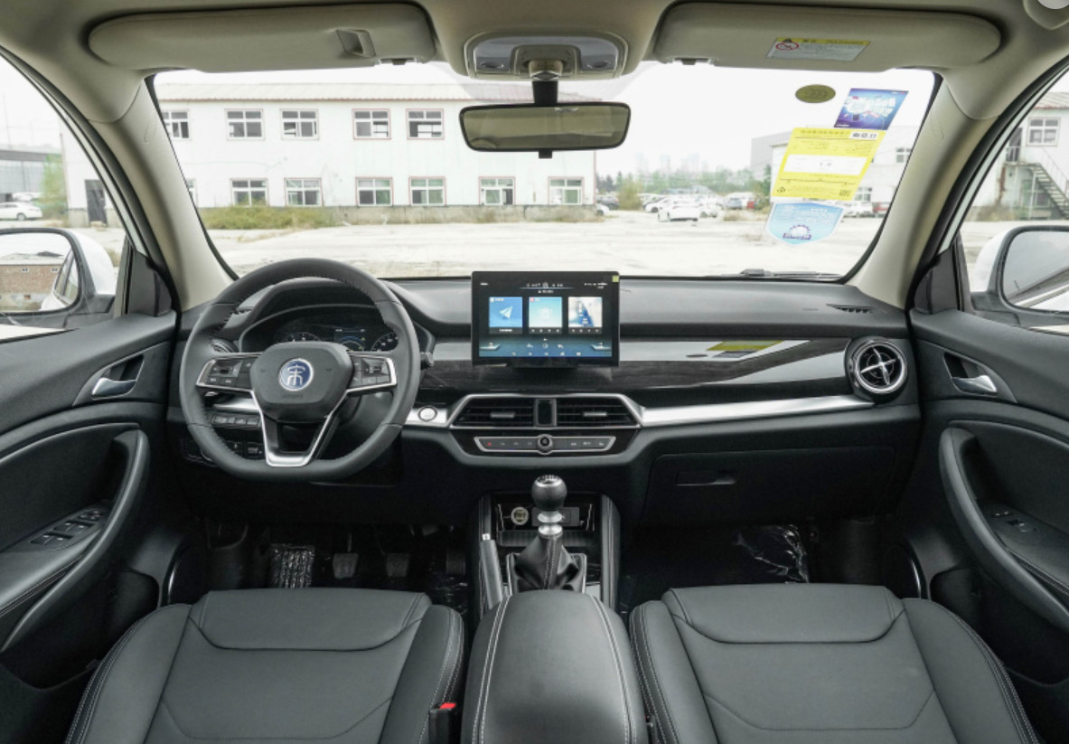 BYD Song 2021 Classic Edition 1.5T Gasoline Manual Luxury Compact 5 Door 5 Seats SUV