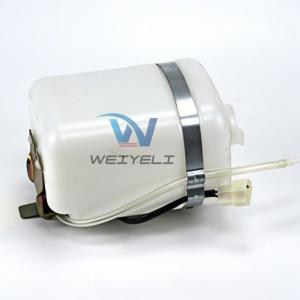 China Sany Universal Windshield Wiper Spray Bottle 12V 24V Coolant Expansion Tank factory