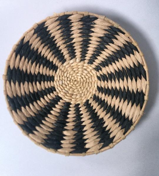 2021 new design High quality Wholesale seagrass wicker wall baskets wall plates