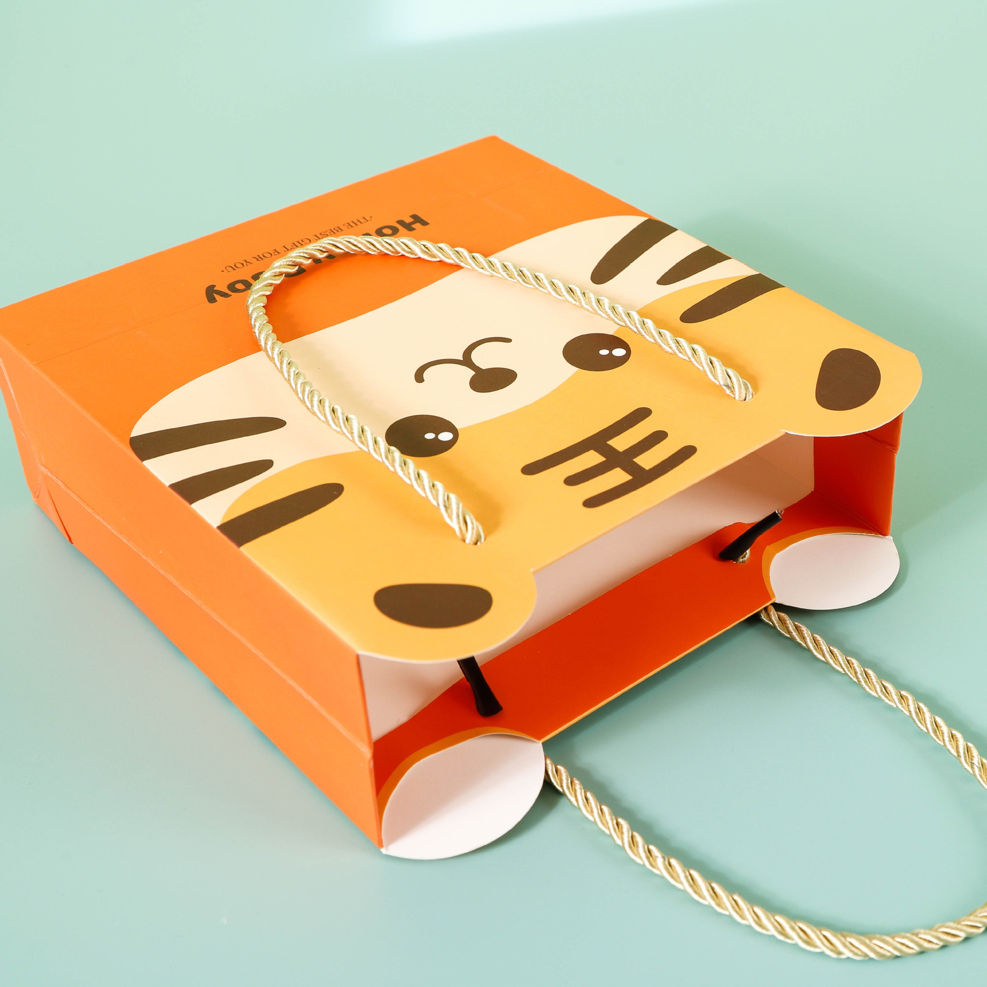 Customized Brown Kraft Paper Recycled Gift Bags For Retail Shop