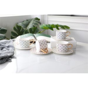 China Scratch Proof 330ml Cute Insulated Ceramic Coffee Tumbler With Handle factory