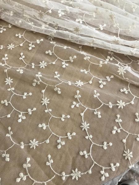 Ivory Vintage Floral Nylon Lace Fabric By The Yard For Wedding Dresses 120cm