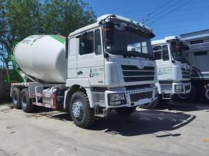 China The condition of the second-hand Sinotruck F3000 concrete transport tank is good factory