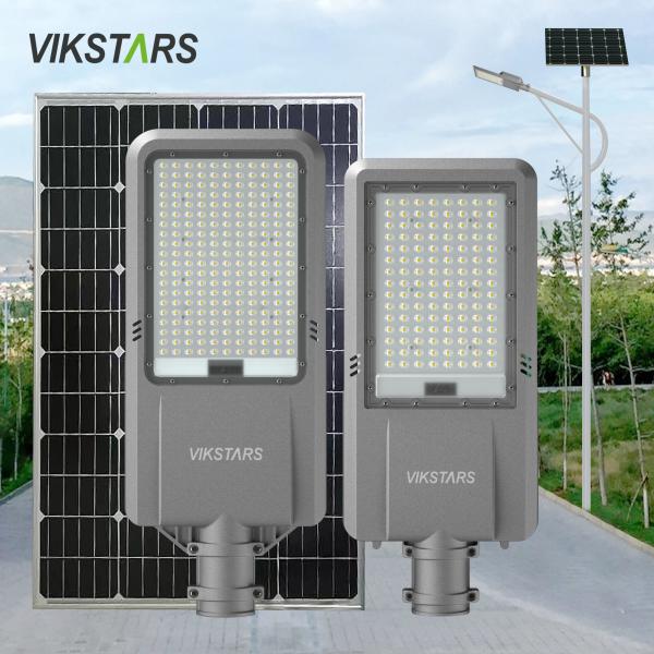 200W 300W 400W 500W Classsic Aluminum Solar Street Lights For Village Yard