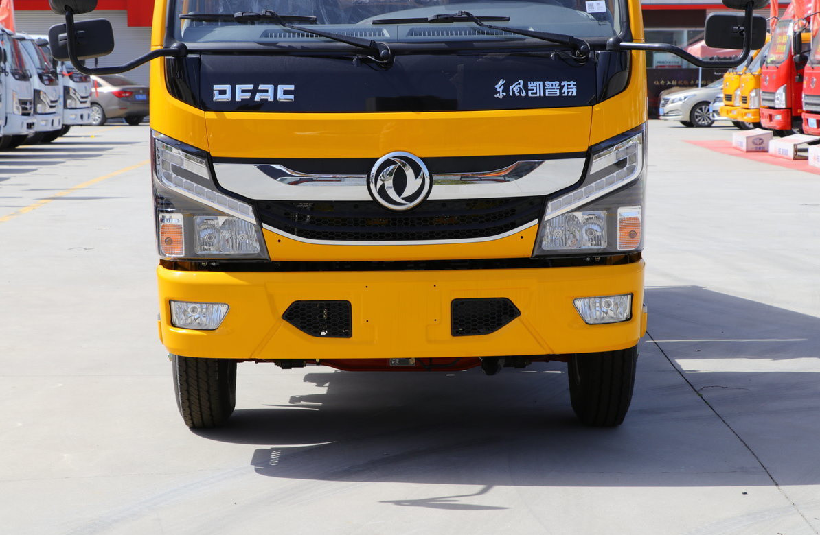 Mini Dump Truck For Sale Euro 5 Emission Chinese Brand Tipper Double Cabin 4*2 Drive Mode