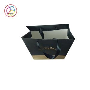 China Colorful Printed Paper Bags / Imprinted Shopping Bags With Silk Handle factory