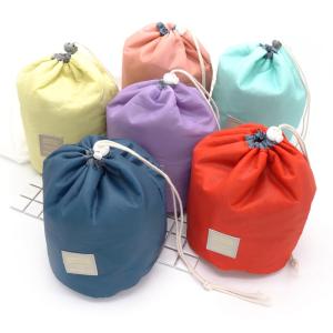 China Round Drawstring Polyester Cosmetic Bag For Travel factory