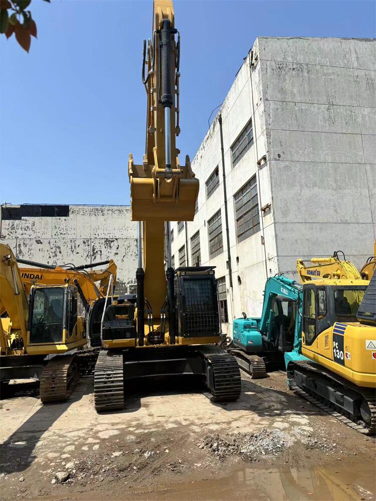 CAT 336 Excavator 34600KG Operating Weight Crawler Type Second-hand Digger