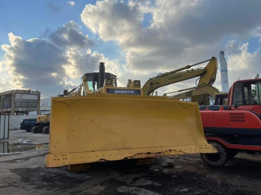 SHANTUI SD32 Used Crawler Bulldozer Heavy Duty Hydraulic Dozer Second Hand
