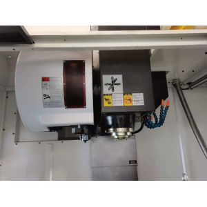 4 Axis RS232 5.5kw CNC Machining Center With Hydraulic Tailstock