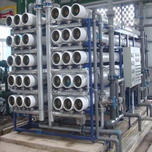 1T-200T/Hour Flow Rate Pure Water Treatment Machine with Conductivity < 10μs/cm