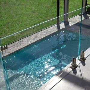 China High Strengthened 50*50 Square Steel Spigot Glass Panel Swimming Pool Fence with Drill Holes Edge Works factory