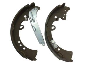 China 04495-0K120 Brake Shoe For Toyota Hilux Vigo 4WD 2015-2016 Best Choice factory