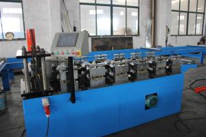 China Steel Track Roll Forming Machine, Metal Stud Roll Forming Machine with Hydraulic Cutting factory