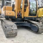 Used Hyundai 220 Excavator with Original Hydraulic Valve in Excellent Health