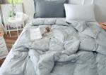 Solid Stitching Portable Travel 216x165 Microfiber Quilts