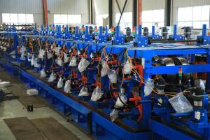 China Full Automatic 200x200mm Erw Pipe Mill Square For Galvanized Steel factory