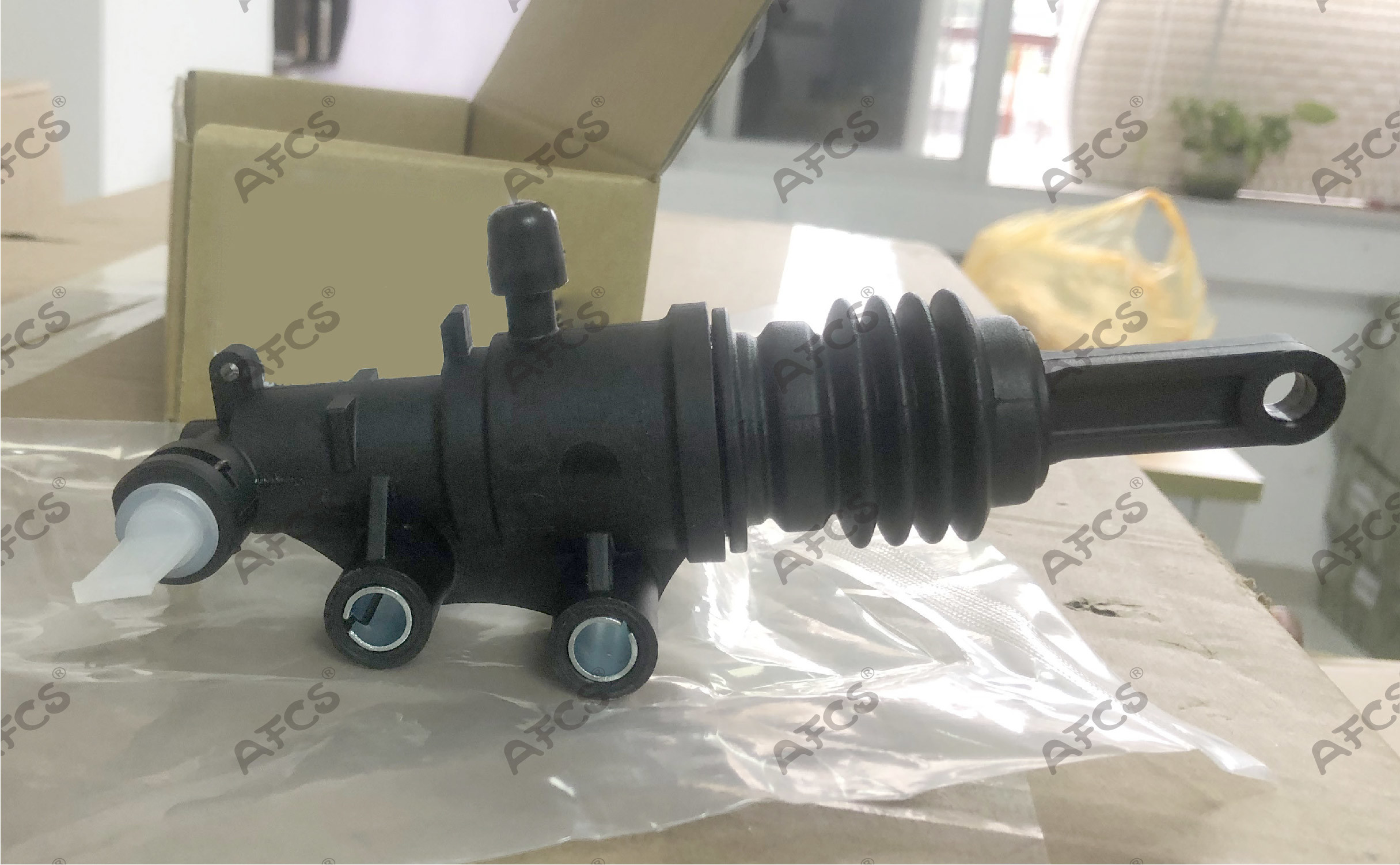 AB39-7A543-AC Clutch Master Cylinder UC2J-41-990B UC2J41990B For MAZDA BT-50 Ll Pickup