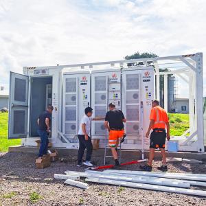 China 20ft Container Battery Customized Energy Storage Container with Negotiable Battery Capacity factory