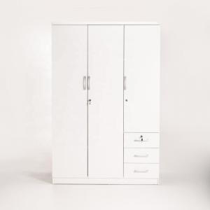 China BSCI White 3 Door Wooden Modern Wardrobe Cabinet For Clothes factory